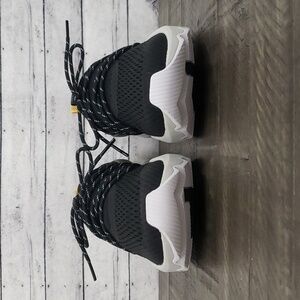 Sorel-Women's Kinetic Impact Lace-Up Sneakers Black/White Size 10M